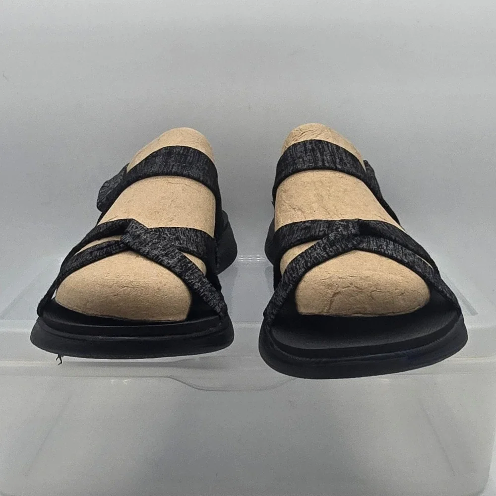 Skechers Sandals Womens Size 10 Black Goga Max Strappy Stretch Comfort Shoes